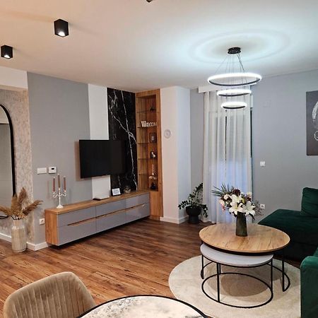 Delux Apartman President Centar Brčko Esterno foto